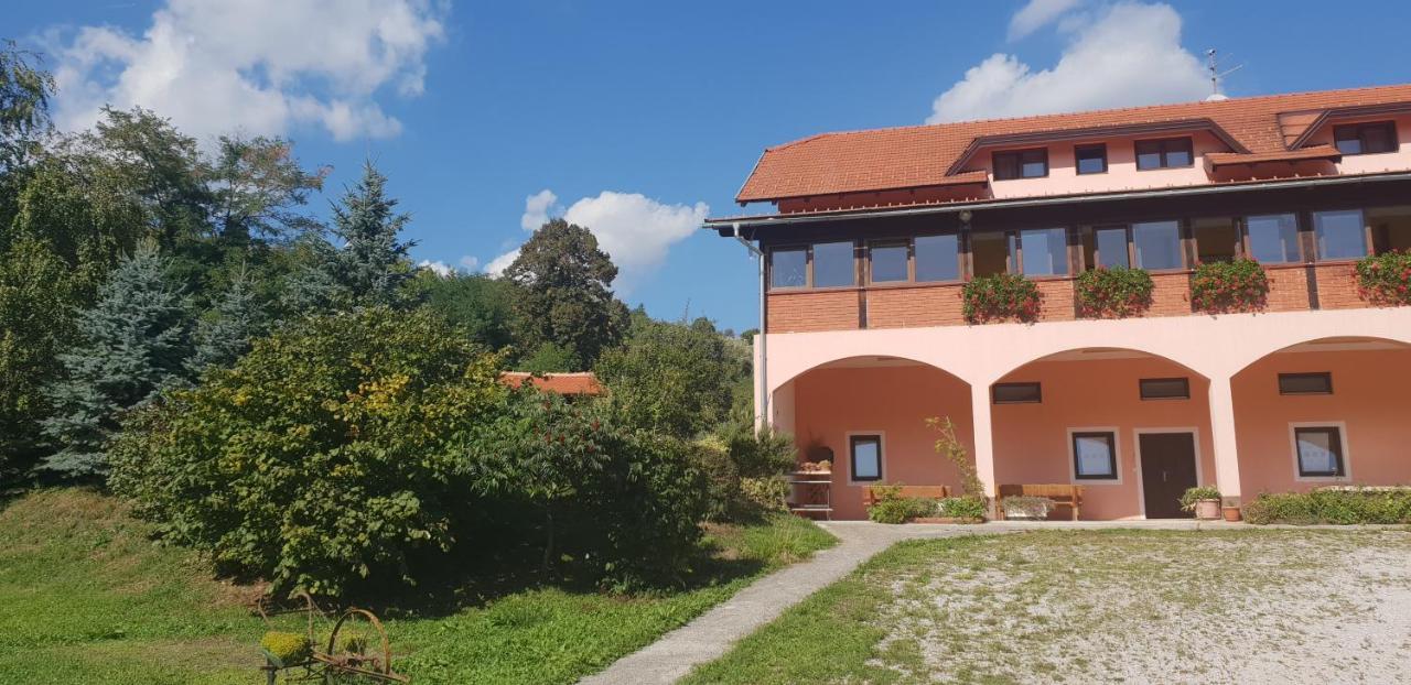 Bed and Breakfast Klet Jana Jastrebarsko Exterior foto